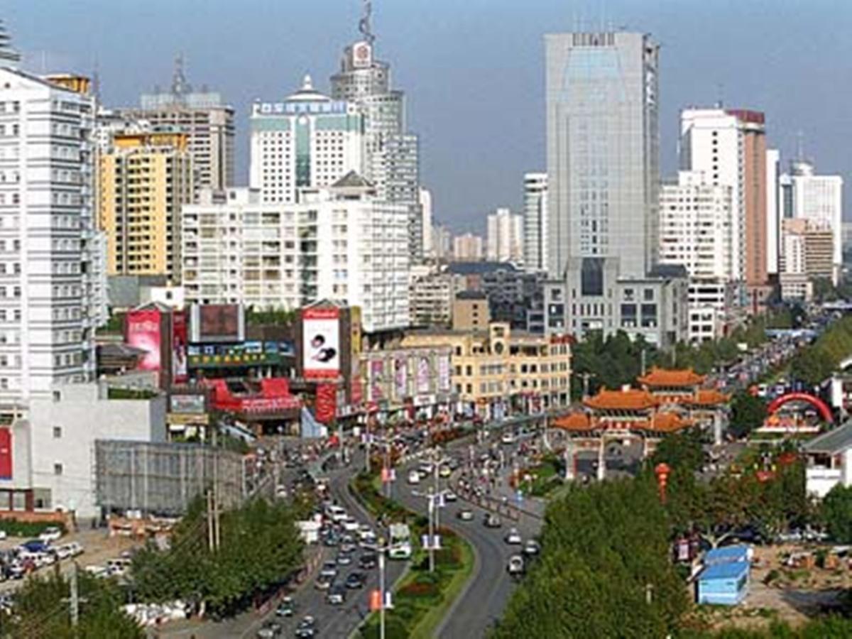 Bai Nian Sheng Shi Hotel Kunming Esterno foto